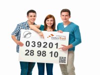 Schild im Digitaldruck oder Folienplot beschriftet